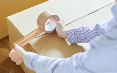 <p>仕分け作業</p>
