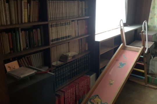 岐阜市で回収・買取した書棚いっぱいの本やレコード