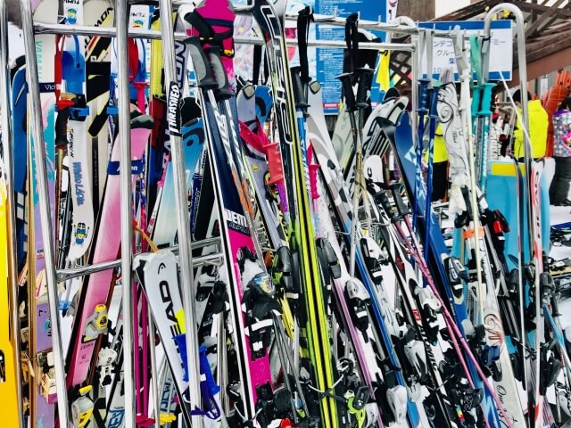 中古市場で人気のスキー用品ブランド