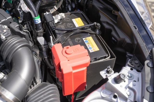 車のバッテリーの処分方法を紹介！回収費用や注意点を解説します