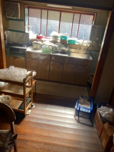 母屋台所２