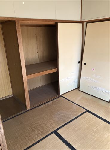 和室アフター カーペットも取りました