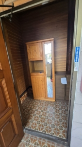 玄関付近作業前
