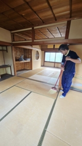 2階部分掃き掃除