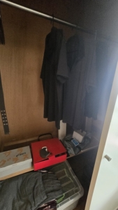 クローゼットの中作業前