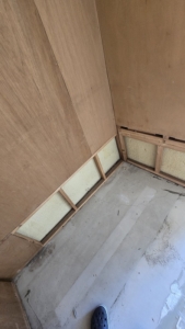 クローゼット床撤去後